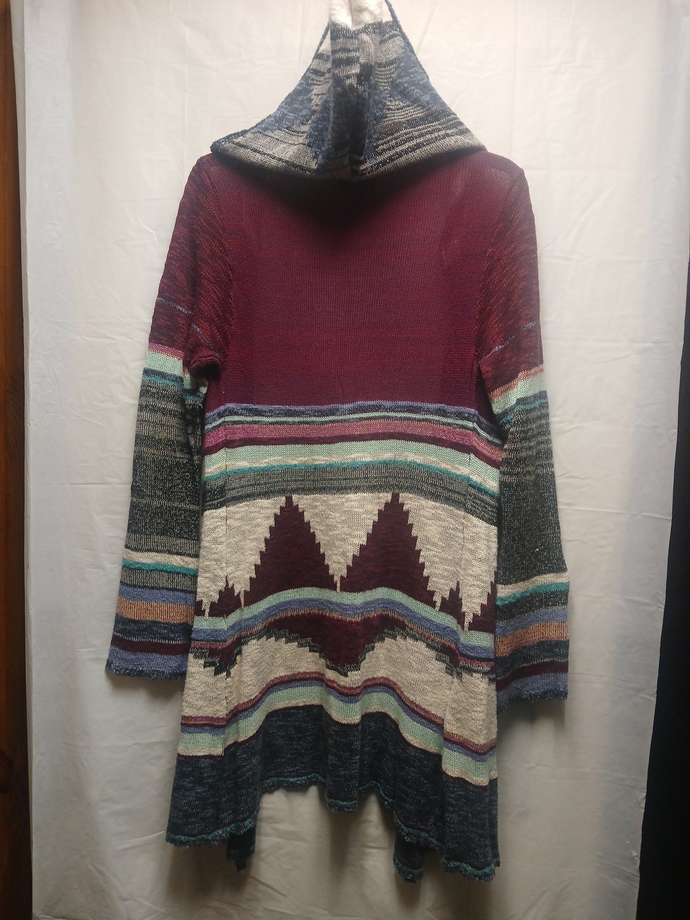 MUDD Bohemian Hooded Knit Sweater Cardigan in Burgundy and Cream